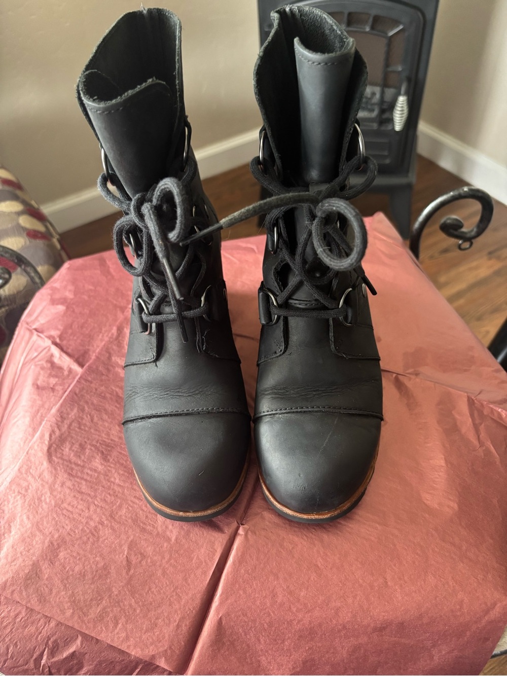 Sorel Black Lace-Up Women's Ankle Boots